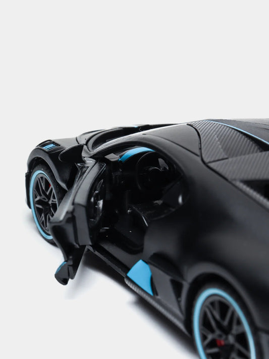 Bugatti Divo 1:32 Diecast Model Car – Premium Metal Collectible with LED Lights, Rubber Tyres & Luxe Paint