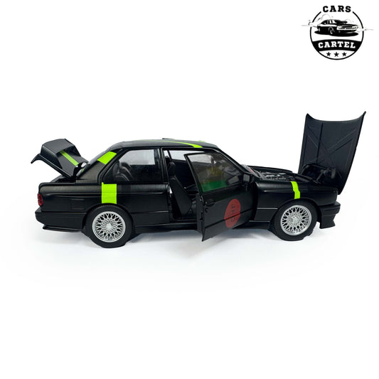 BMW M3 E30 Flower Edition 1:24 Diecast Model – Metal Collectible with Openable Doors & LED Lights
