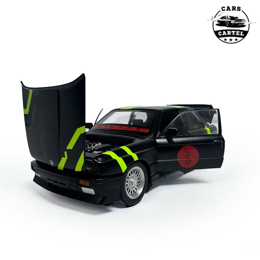 BMW M3 E30 Flower Edition 1:24 Diecast Model – Metal Collectible with Openable Doors & LED Lights
