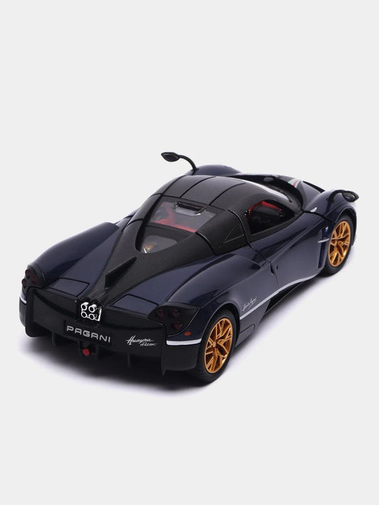Pagani Huayra Roadster Diecast Model – 1:18 Scale (Carbon Black)